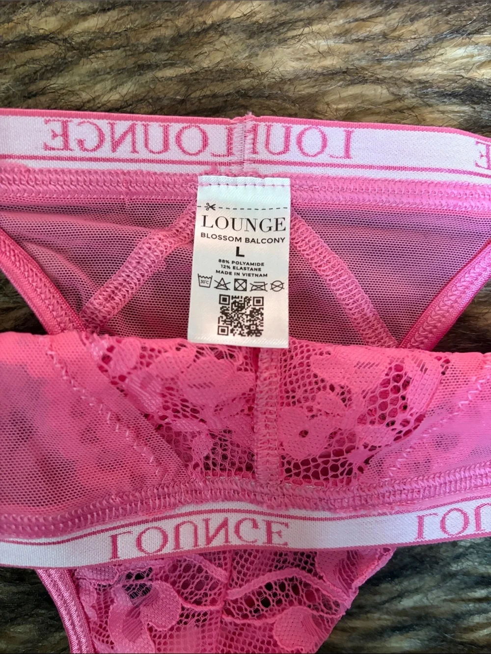 Lounge Pink Lace Thong With logo Waistband Size Large